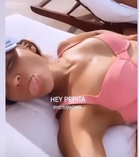 Kay Adams free model img