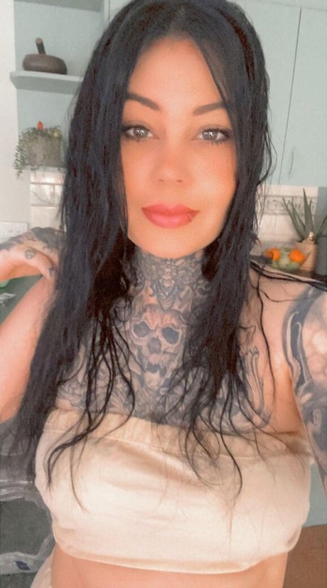 Jessica Monchouchou model erotic img