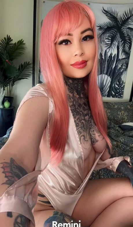 Jessica Monchouchou sexy star gallery