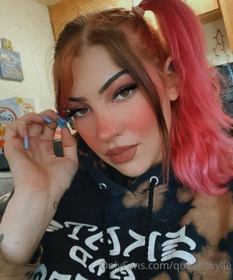 queenskylie best model image