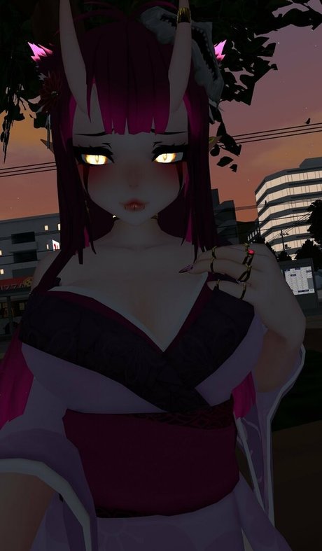 owomevr naked model photo