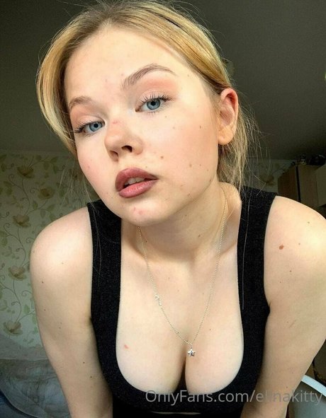 elinakitty nudes star photos
