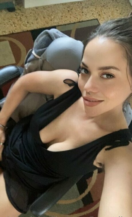 chateau ferngully hot star galleries