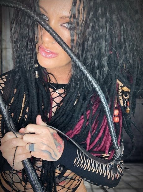 immistressraven pornstar picture