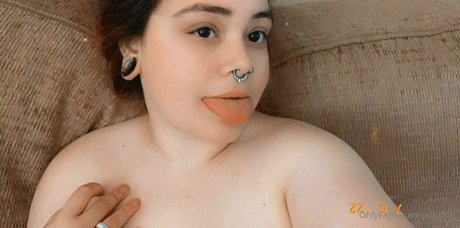 pupslut_ free star pics