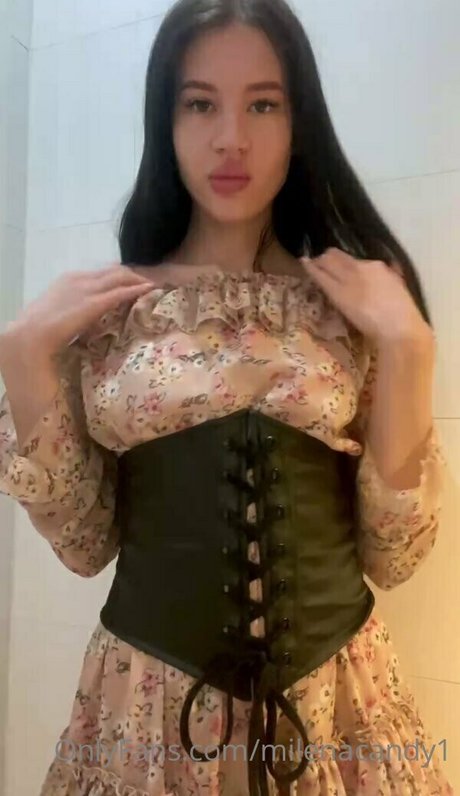 milenacandy1 star exclusive images