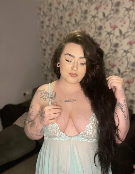 skinny blonde milf onlyfans hot naked photo