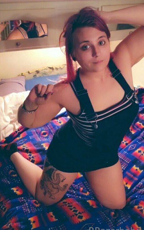 rrazorbabefree naked pornstar gallery