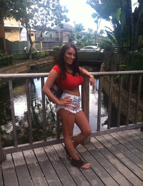 Emma Lynn Slavin adult model archive