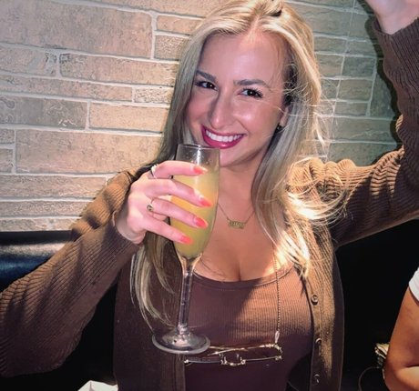 Taylor Z star adult galleries