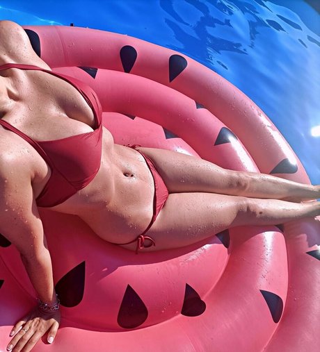 wildmarried top actress pics