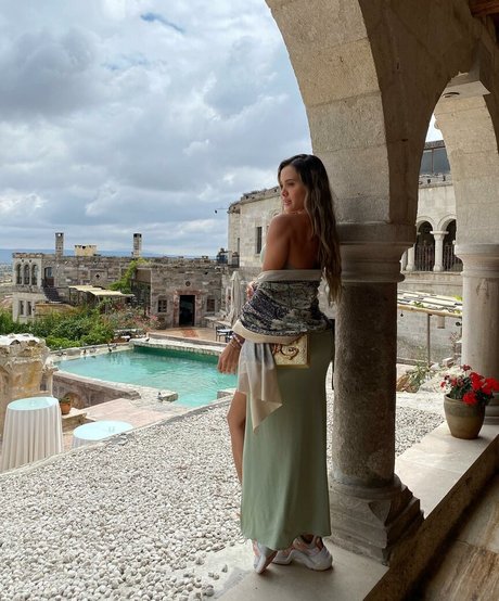 hooters onlyfans free pictures