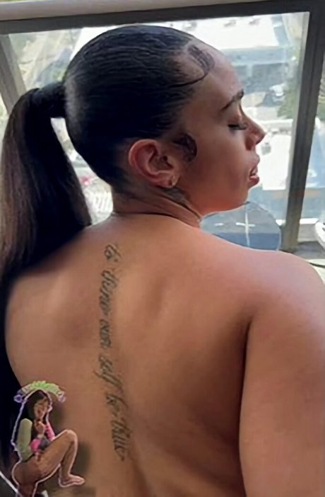 PrettiGiirls star naked pics