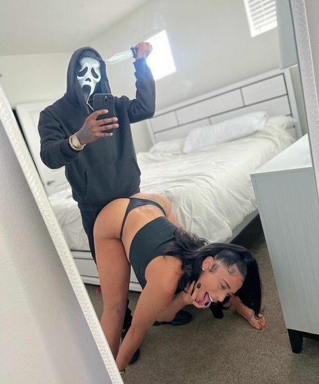 PrettiGiirls hd actress img