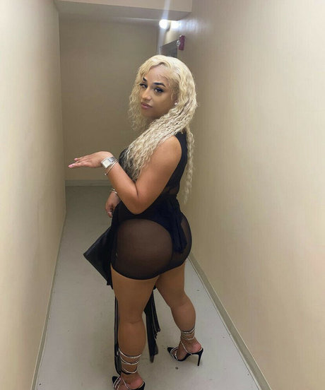 Gabbyamourr star adult images