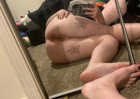 Lizzdoll model hd photo