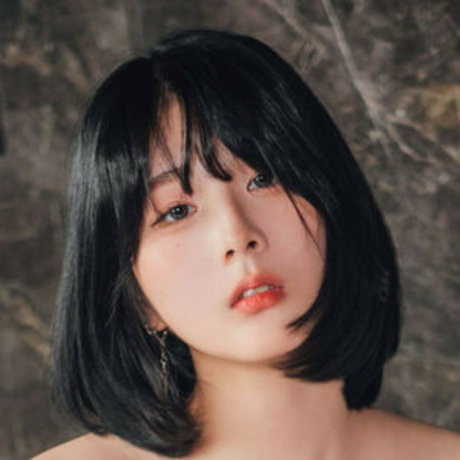 Parkhaag pretty model pic