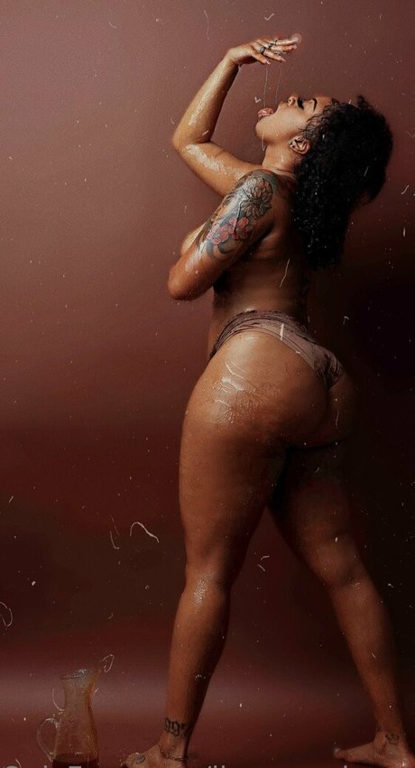 lisaexperience top pornstar images