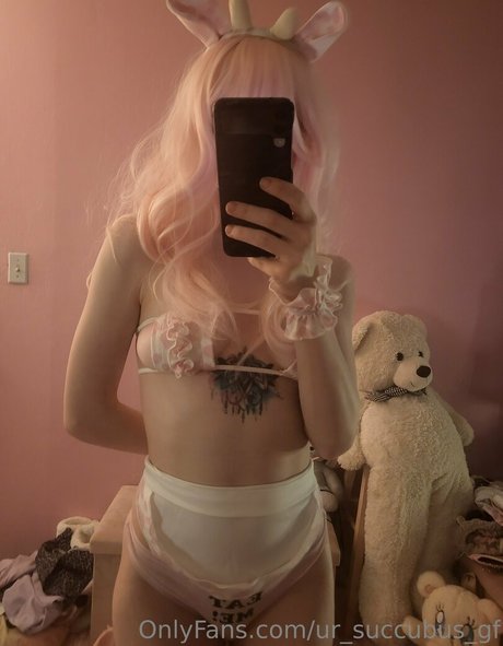 busty redhead teen onlyfans nudes images