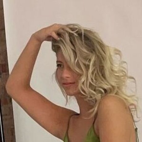 Mack Ryder naked star photos