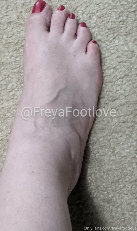 freyafootlove star pornographic photos