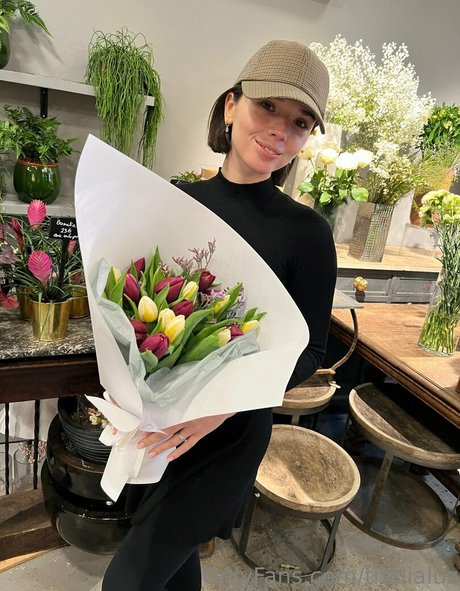 imevesweet free xxx pornstar image