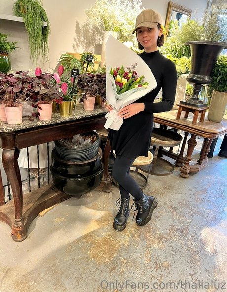 imevesweet free erotic star pics