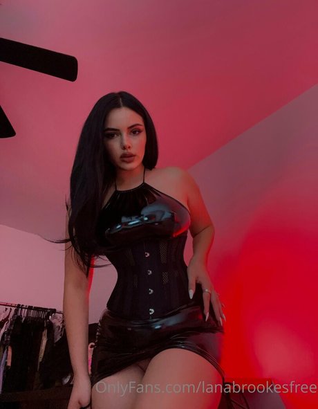 lanabrookesfree art pornstar img