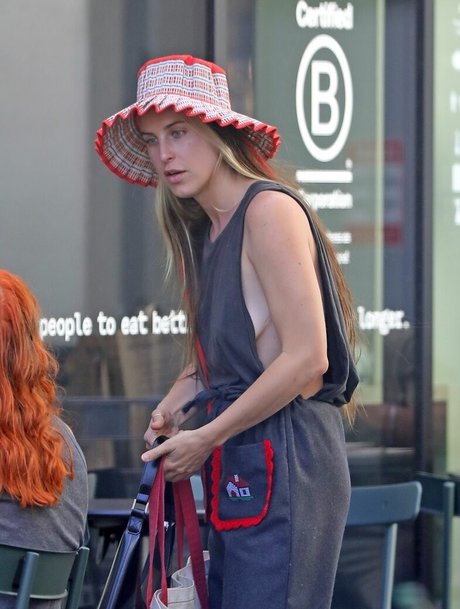 Scout Willis nudes model gallery