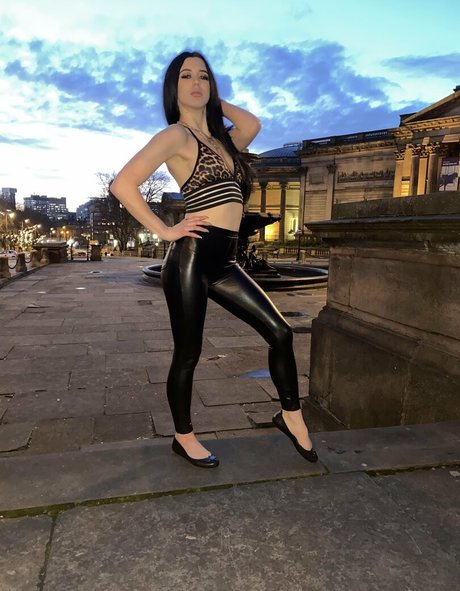 mistresskarina star high quality photo
