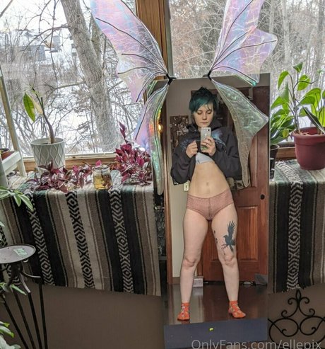 tattooed shemale onlyfans hd img