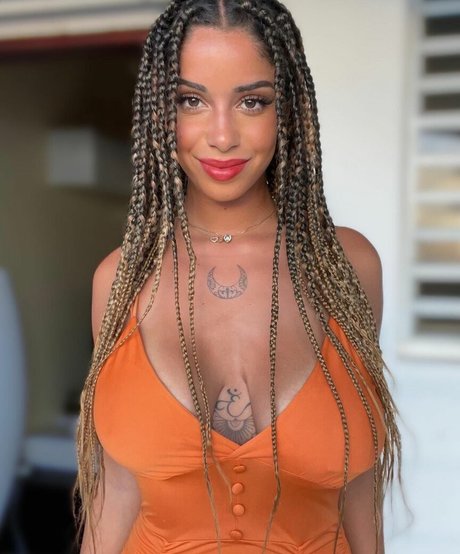 Miiaroma2 model hot images