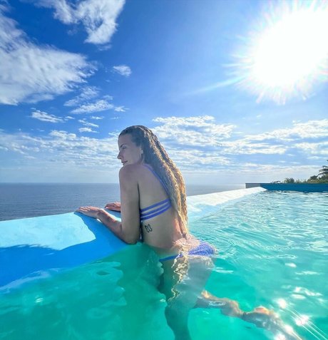 Debby Lagranha xxx pornstar picture