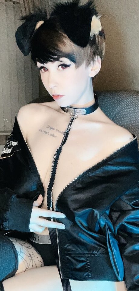 Emberwolf pornstar erotic img