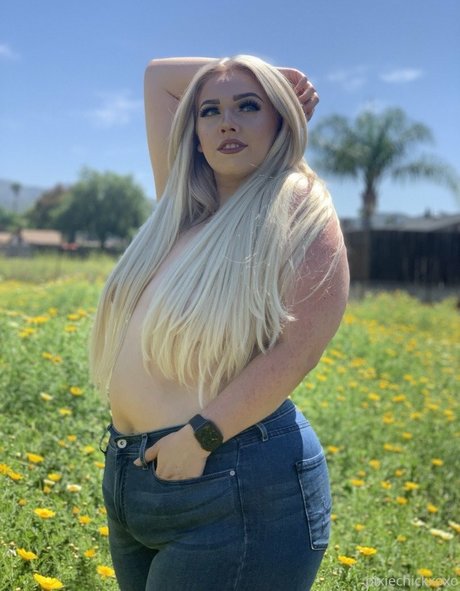 arab blowjob onlyfans adult photo