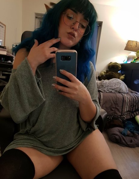 nyamphy model top img