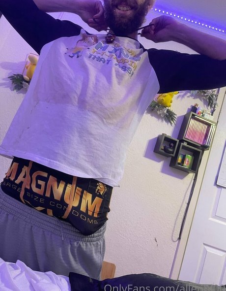 allenbl00 art actress pic