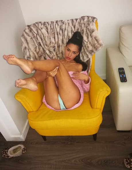 apolonialapiedra model erotic picture