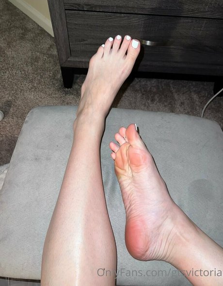 gtsvictoria erotic actress picture