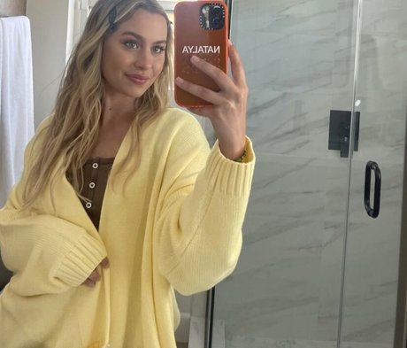 Natasha Bure adult star pic