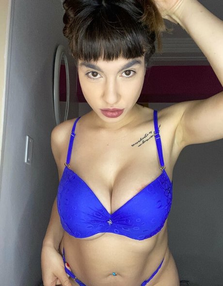 bellanatashaok free star photos