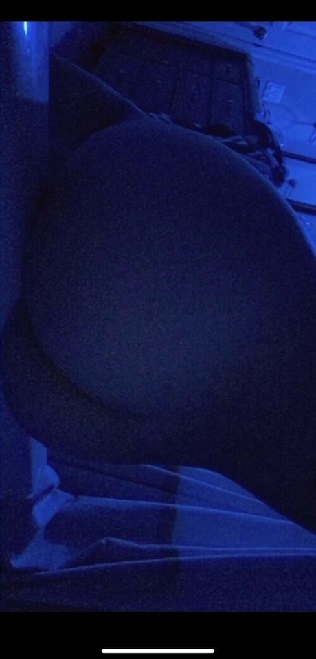 Katie Pego best model img