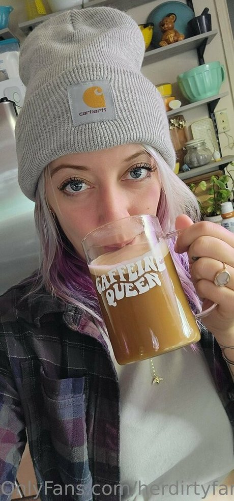 herdirtyfarmsocksfree model naked pictures