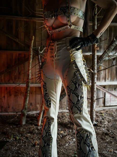 Sharon Ehman exclusive actress image