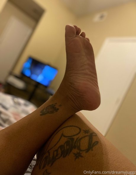 dreamyjuggz model top gallery