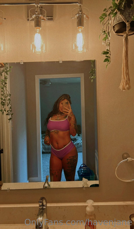 HavenJane star perfect pics