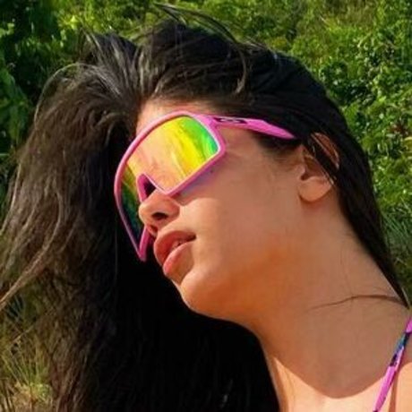 Linda De Morrer nudes model picture