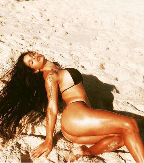 Linda De Morrer star beautiful photos