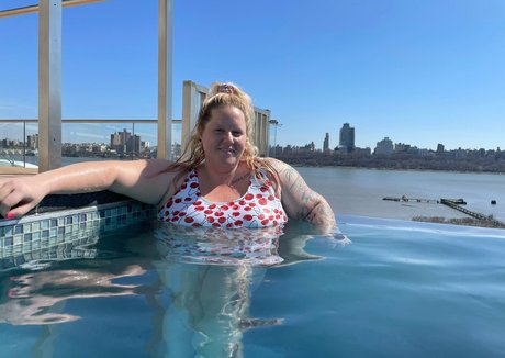 sexylexilulu model nice galleries