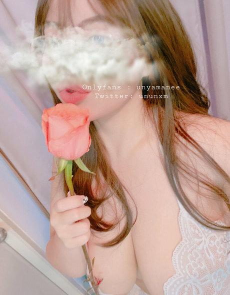 unyamanee pornstar free photo